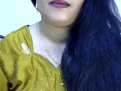 Snapshot of Muskan_Jha chatting on 05-23-26, 01:21 Muskan Jha online show from 05-23-26, 01:21