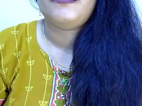 Snapshot of Muskan_Jha chatting on 05-19-26, 02:02 Muskan Jha online show from 05-19-26, 02:02