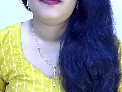 Snapshot of Muskan_Jha chatting on 05-24-26, 01:27 Muskan Jha online show from 05-24-26, 01:27