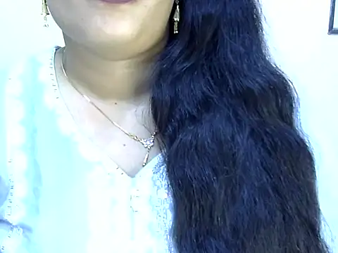Snapshot of Muskan_Jha chatting on 06-01-26, 01:44 Muskan Jha online show from 06-01-26, 01:44