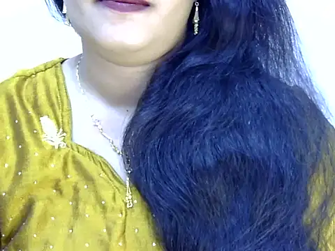 Snapshot of Muskan_Jha chatting on 05-23-26, 01:15 Muskan Jha online show from 05-23-26, 01:15