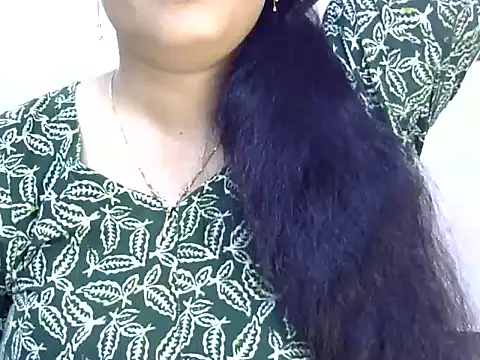 Snapshot of Muskan_Jha chatting on 06-20-26, 02:38 Muskan Jha online show from 06-20-26, 02:38