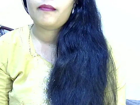 Muskan Jha online show from 04-13-26, 01:31