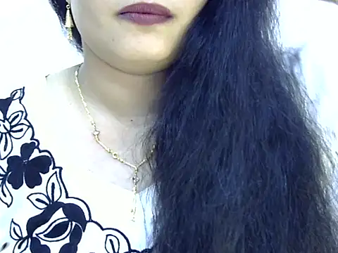 Snapshot of Muskan_Jha chatting on 05-22-26, 11:08 Muskan Jha online show from 05-22-26, 11:08