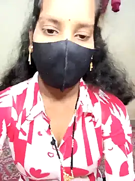 Desi Hot Queen online show from 12-22-25, 05:18