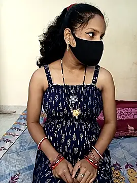 Desi Hot Queen online show from 01-08-26, 05:24