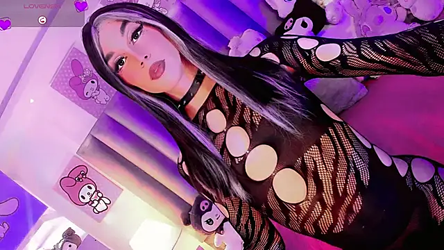 Snapshot of dearAlanaxxx chatting on 02-02-26, 10:53 dearAlanaxxx online show from 02-02-26, 10:53