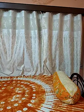 Cute-richa1 online show from 05-14-26, 04:59