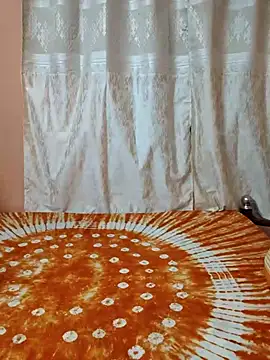 Cute-richa1 online show from 04-05-26, 06:58