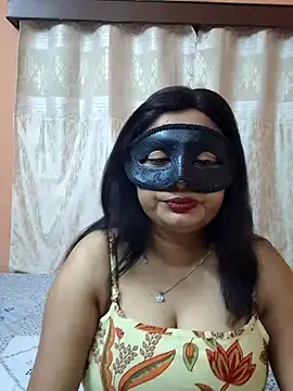 Cute-richa1 online show from 04-20-26, 06:09