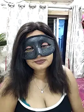 Cute-richa1 online show from 05-01-26, 05:29