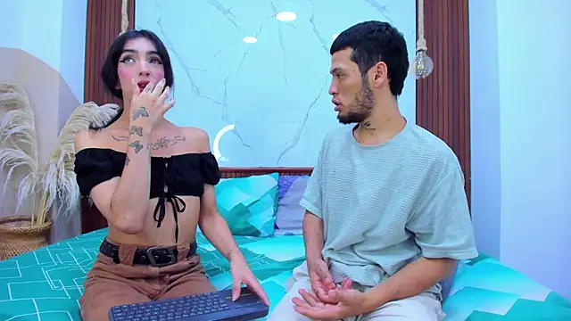 Loversinfire2 online show from 04-19-26, 02:34