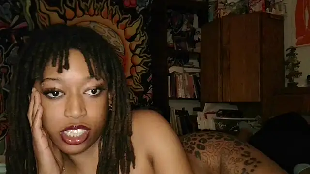 stellakobra online show from 12-22-25, 04:23