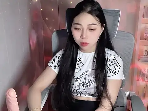 Lousii online show from 11-16-25, 05:39