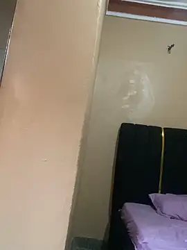 StormzyLeila online show from 06-10-26, 04:03