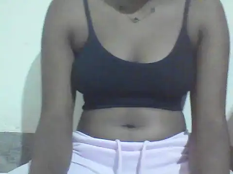 StormzyLeila online show from 11-21-25, 03:05