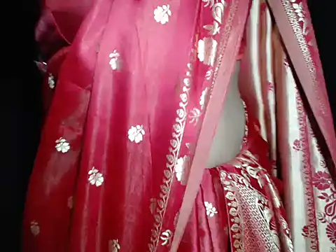 Queen Bhanu online show from 03-08-26, 03:10