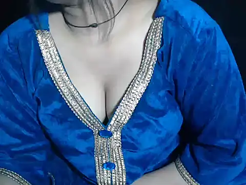 Queen Bhanu online show from 01-13-26, 01:26