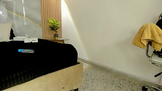 Debora blaze online show from 11-25-25, 01:33