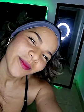 pamela Tiny online show from 04-13-26, 02:15