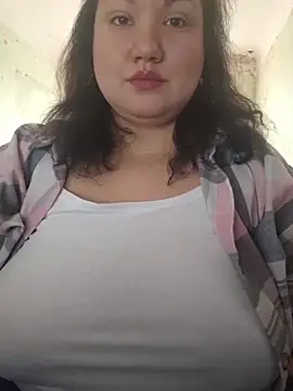 Snapshot of Army99Plus chatting on 11-17-25, 10:30 Army99Plus online show from 11-17-25, 10:30