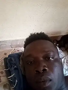 Snapshot of a_jose3 chatting on 12-01-25, 03:35 a jose3 online show from 12-01-25, 03:35