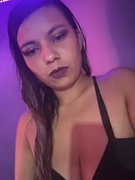 Snapshot of cattia_11 chatting on 11-17-25, 09:19 cattia 11 online show from 11-17-25, 09:19