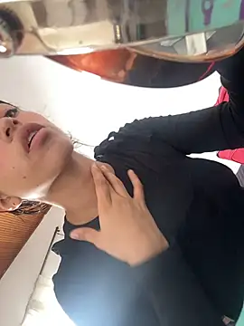 LiilithStonne online show from 11-20-25, 04:07