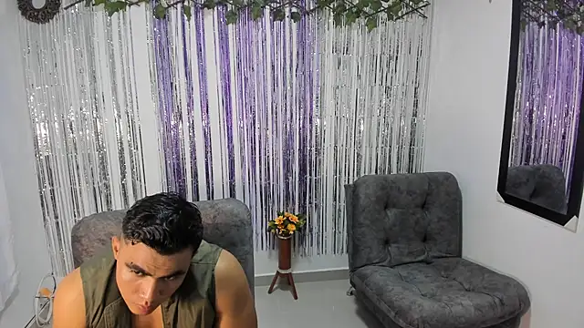 VioletXJasper online show from 11-24-25, 11:16