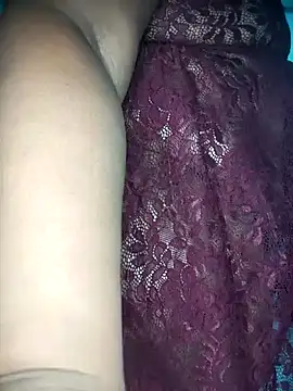 Snapshot of BWW-CINDY11 chatting on 03-01-26, 06:30 BWW-CINDY11 online show from 03-01-26, 06:30