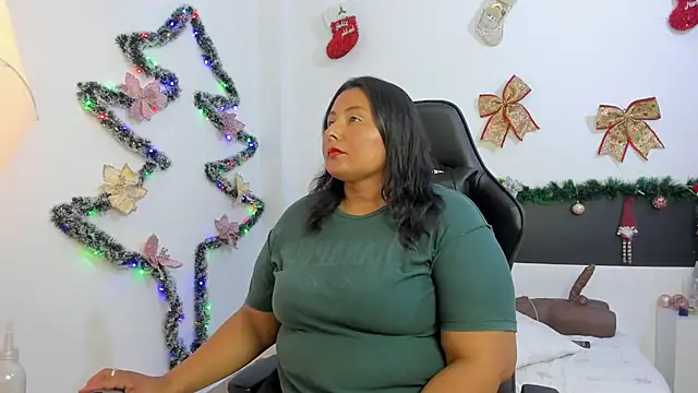 BWW-CINDY11 online show from 12-23-25, 03:28