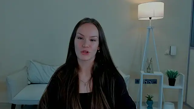 SherieTroll online show from 11-22-25, 07:18