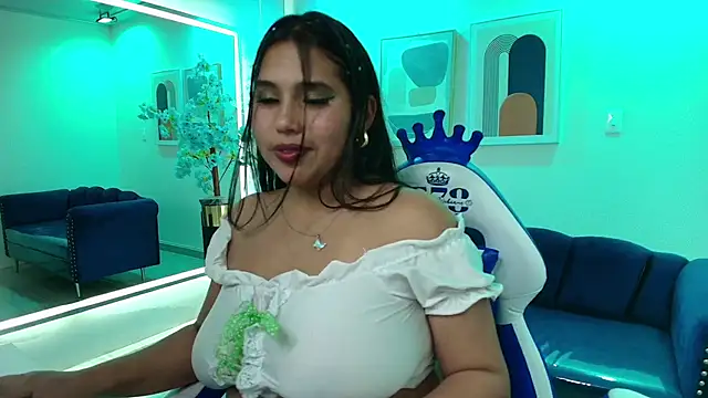 Gemma bellini online show from 03-06-26, 07:31