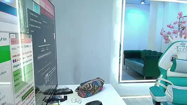 Gemma bellini online show from 12-04-25, 07:35