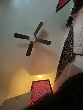 Motherbigbus online show from 03-20-26, 07:09