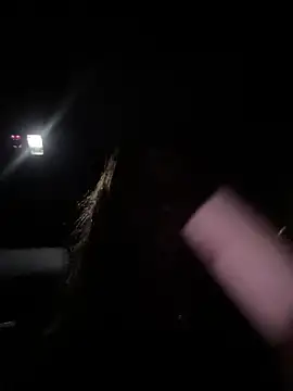 Snapshot of Motherbigbus chatting on 01-13-26, 05:00 Motherbigbus online show from 01-13-26, 05:00