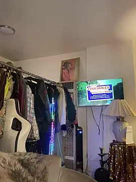 Motherbigbus online show from 03-08-26, 02:04