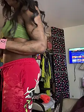 Motherbigbus online show from 02-24-26, 01:50