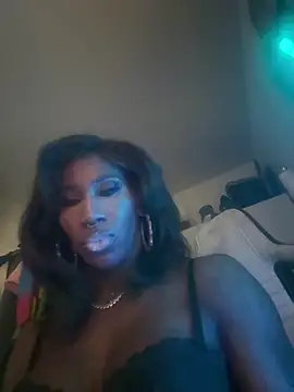 Snapshot of Motherbigbus chatting on 01-09-26, 02:57 Motherbigbus online show from 01-09-26, 02:57