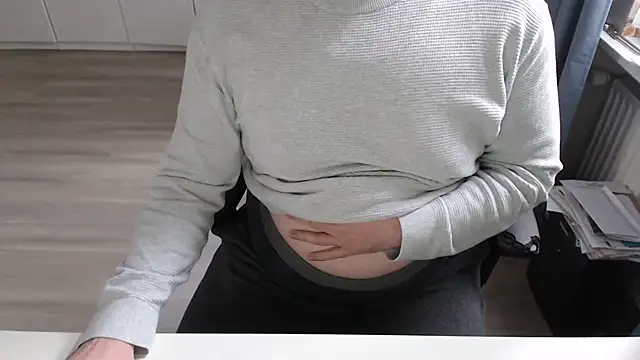 Cruising Bimbo2001 online show from 12-20-25, 12:08