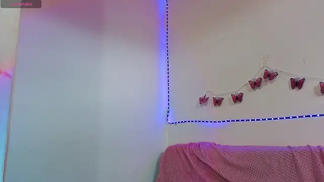 Kellybblue online show from 05-29-26, 09:43