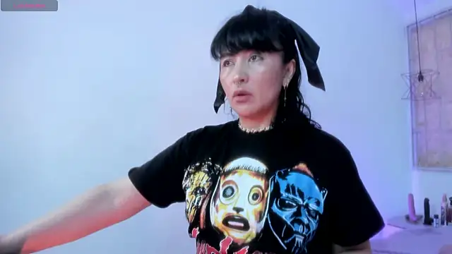 LILITH LIBELULA online show from 05-25-26, 12:04