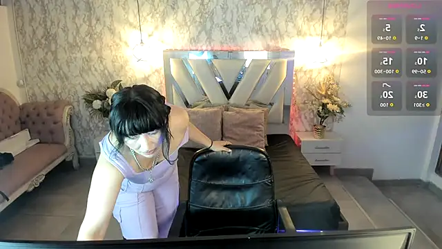 LILITH LIBELULA online show from 11-22-25, 07:35