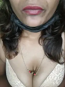Snapshot of Premalatha_28 chatting on 07-03-26, 08:54 Premalatha 28 online show from 07-03-26, 08:54