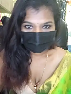 Snapshot of Premalatha_28 chatting on 03-20-26, 07:15 Premalatha 28 online show from 03-20-26, 07:15