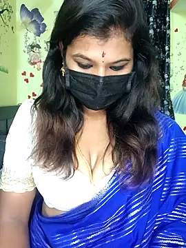 Snapshot of Premalatha_28 chatting on 02-06-26, 05:53 Premalatha 28 online show from 02-06-26, 05:53