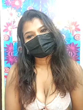 Snapshot of Premalatha_28 chatting on 02-14-26, 06:02 Premalatha 28 online show from 02-14-26, 06:02