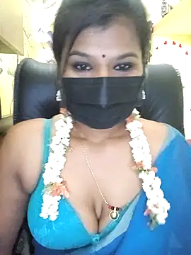 Snapshot of Premalatha_28 chatting on 03-27-26, 06:09 Premalatha 28 online show from 03-27-26, 06:09