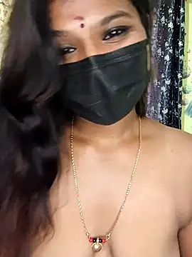 Snapshot of Premalatha_28 chatting on 03-02-26, 07:37 Premalatha 28 online show from 03-02-26, 07:37