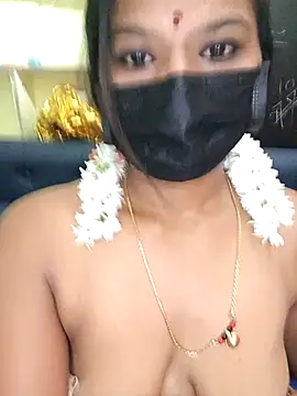 Snapshot of Premalatha_28 chatting on 03-11-26, 06:24 Premalatha 28 online show from 03-11-26, 06:24